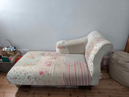 Photo of free Chaise Longue (CT9) #1