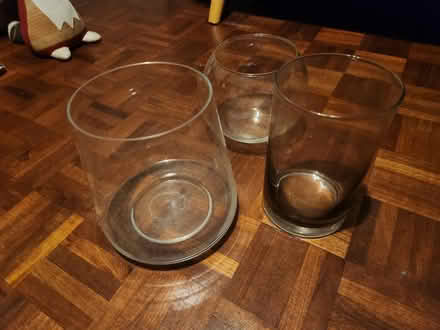 Photo of free Large glass vases (Crowmarsh (OX10)) #3
