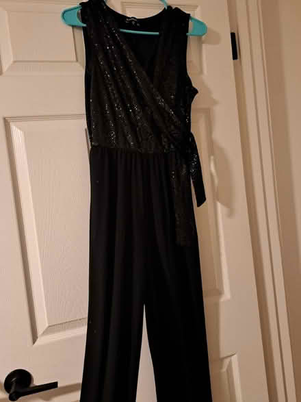 Photo of free Jumpsuit bebé brand size Medium (Close to Cumberland School) #1