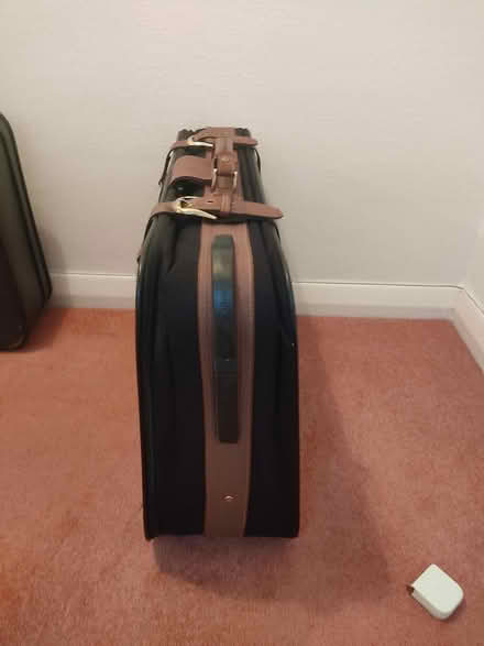Photo of free Vintage suitcase (Finchley N12) #2