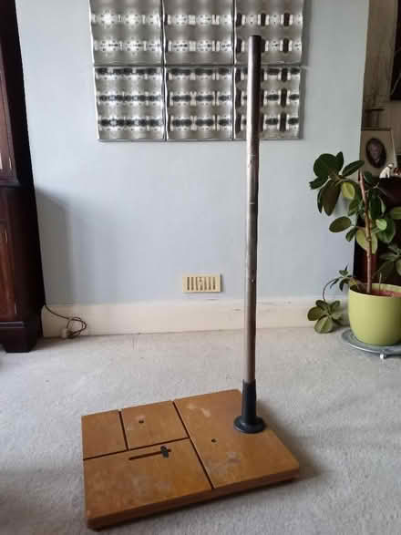 Photo of free Enlarger stand and base (no enlarger include) & set of trays (Whitton TW2) #2