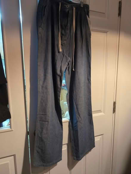 Photo of free Summer woman's clothes (E5 8JF) #2