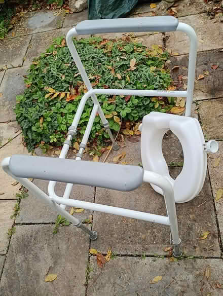 Photo of free Toilet frame/ raiser (Blewbury OX11) #1