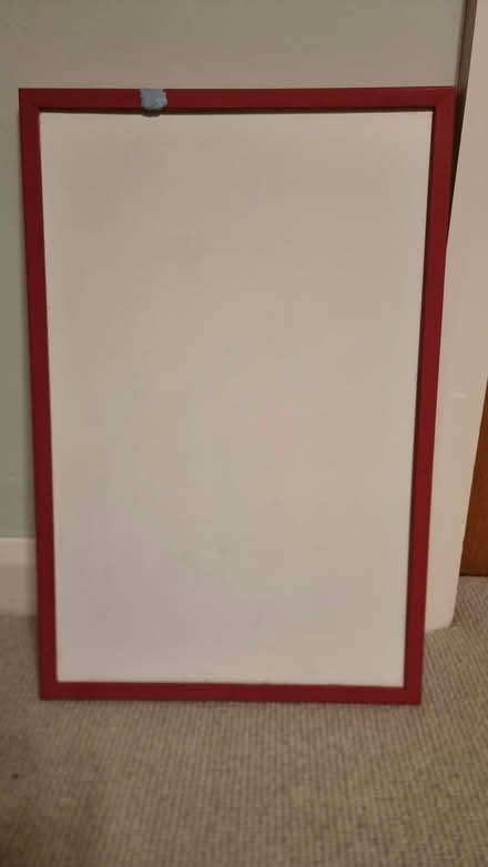 Photo of free Whiteboard (Wilmslow SK9) #1