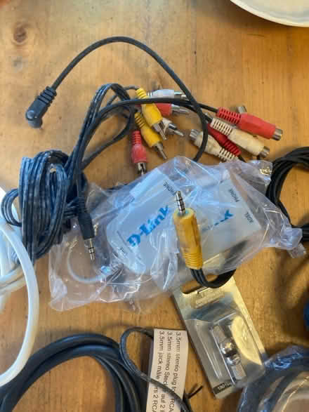 Photo of free Various cables (Crockerton, BA12) #3