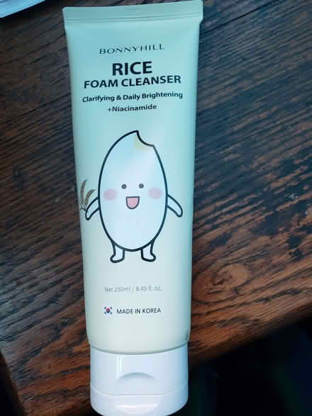 Photo of free Korean Facewash (Walkley S10) #1