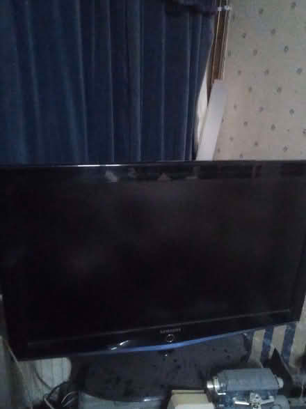 Photo of Working condition TV (Harlington UB3) #1