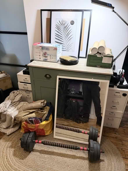 Photo of free Mirror . Frames , towels etc (Colliers Wood) #1