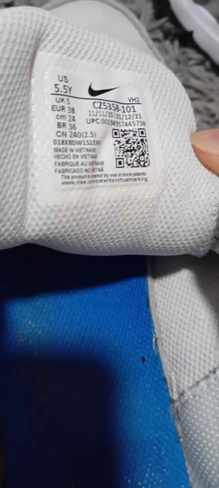 Photo of free Nike Air trainers (Hayes end) #3