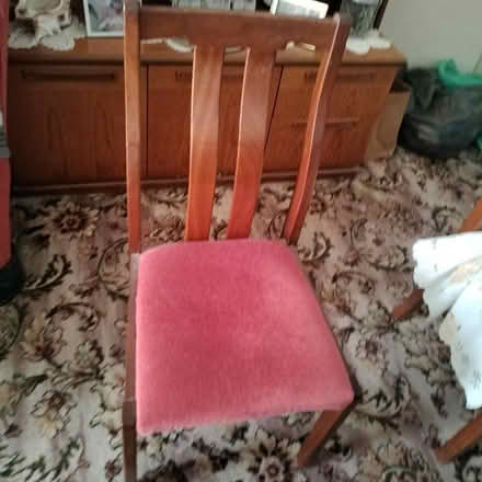 Photo of free Table and 4 chairs (Grovesend and Waungron SA4) #3