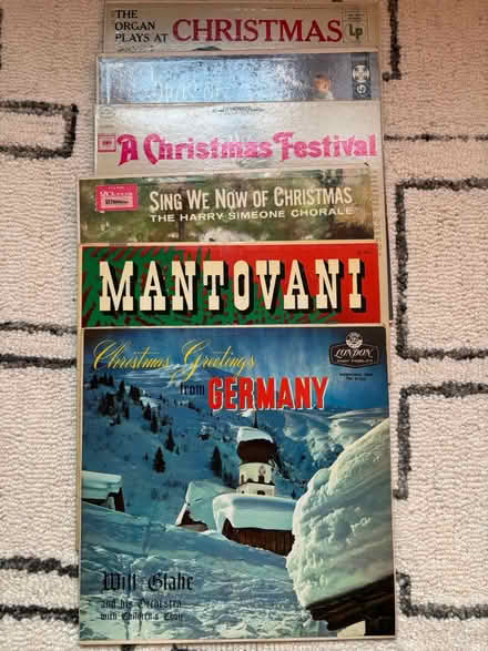Photo of free 5 Vintage Christmas Vinyl Records (Rego Park) #1
