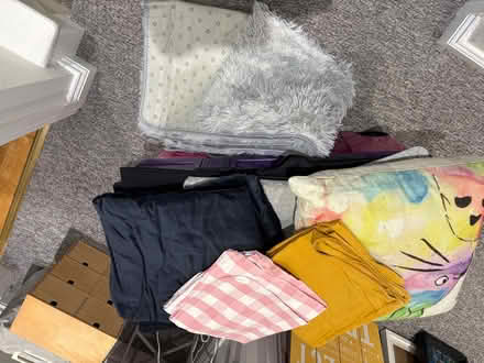 Photo of free Soft furnishings (Arnold NG5) #1