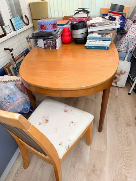 Photo of free Dining table and 6 chairs (Fareham PO15) #1