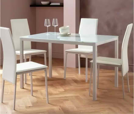 Photo of free Dinning table (Lee) #1