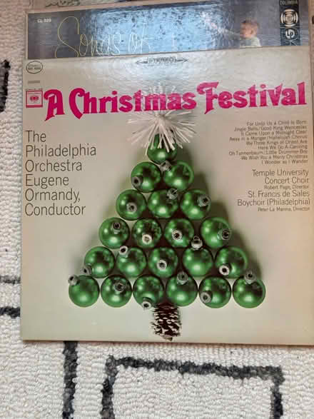 Photo of free 5 Vintage Christmas Vinyl Records (Rego Park) #4