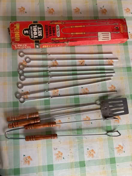 Photo of free Barbecue Set (Bachelor's Bump TN35) #1