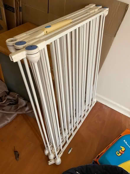 Photo of free Play pen swimming jackets (Wigmore LU2) #1