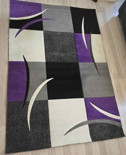 Photo of free Rug #2 (Seacroft LS14 6DR) #1