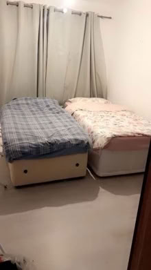 Photo of free 2 single divan bed and 1 single black bed (Wandsworth SW11) #3