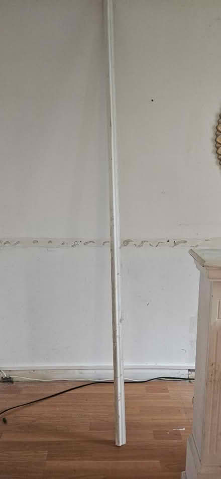 Photo of free Dayal rail panel (Hampton) #1