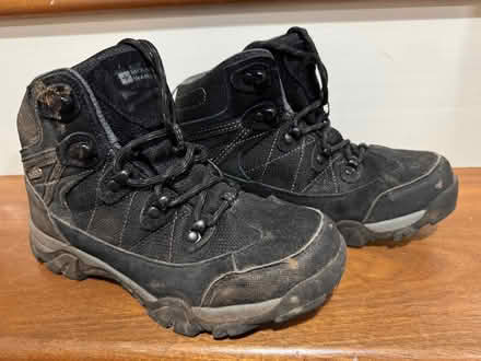Photo of free Children's walking boots - size 3 (St John's TN13) #1