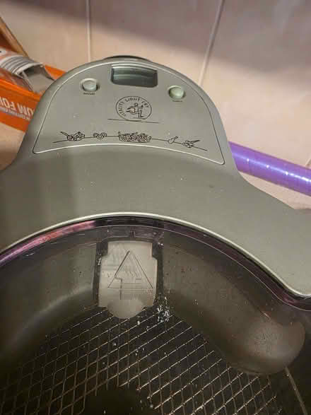 Photo of free Airfryer (Wayfield ME5) #2