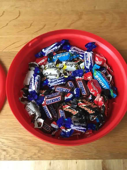 Photo of free Celebrations assortment (Townsend AL3) #3