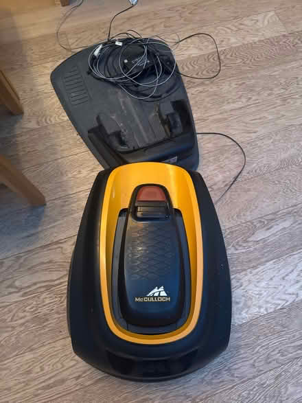 Photo of free Robotic garden lawnmower (BR6 Orpington) #1