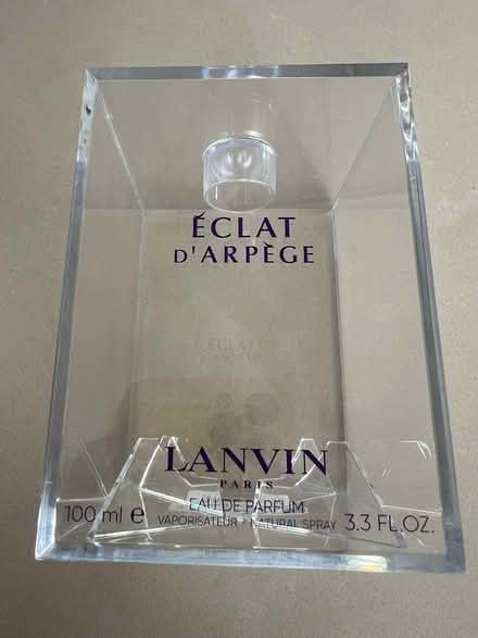 Photo of free Perfume box (Serangoon MRT station) #1