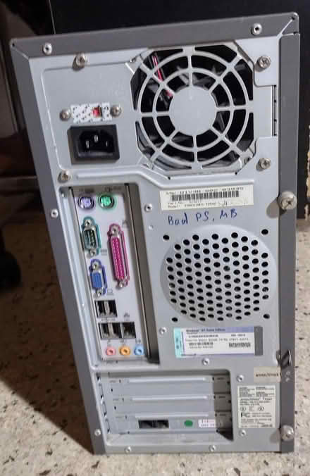 Photo of free Vintage computer (needs repair) #2 (Brooklyn 11218) #3