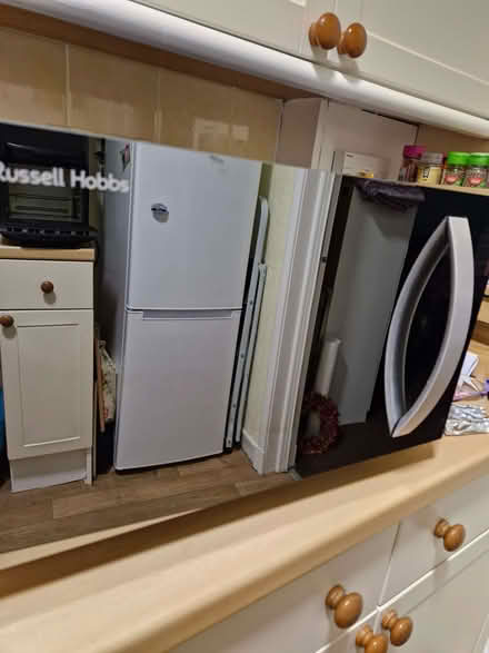 Photo of free Microwave (Currie EH14) #1