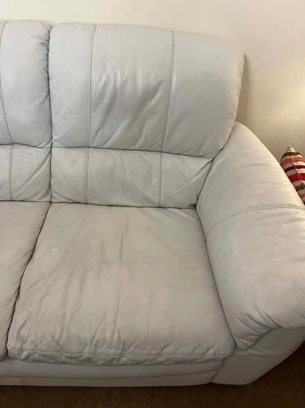 Photo of free Sofa (Southfields SW18) #1