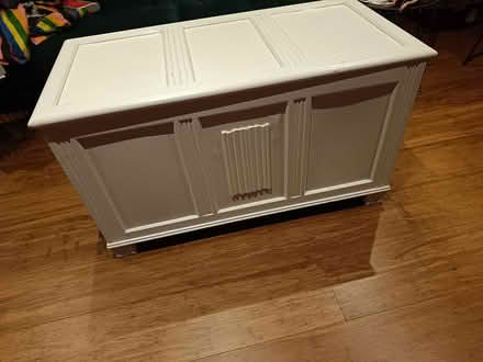 Photo of free Vintage blanket box, art deco 1930s (Tufnell Park, N7) #4
