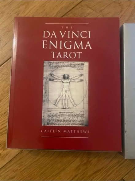 Photo of free Da Vinci Tarot Cards (Cheshunt En8) #3