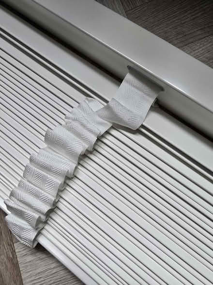 Photo of free White venetian blind (Westbury BA13 3UG) #2