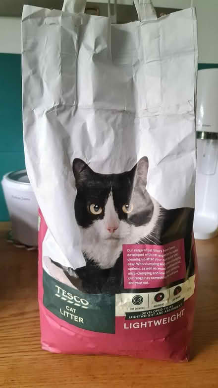 Photo of free Open bag of cat litter (Failsworth M35) #1
