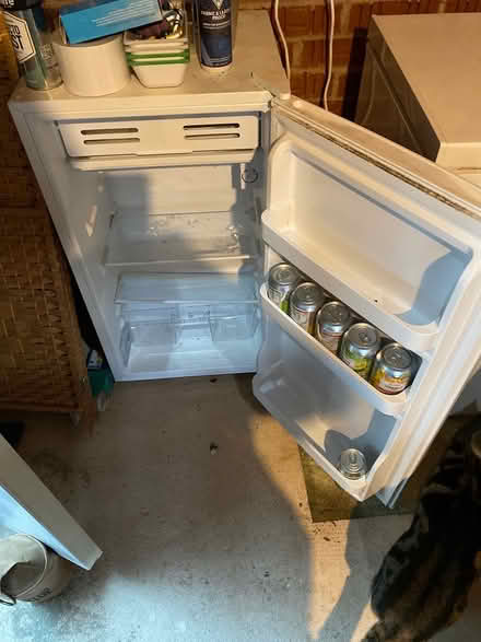 Photo of free Fridge (Bestwood Village NG6) #1