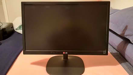 Photo of free Monitor (Aston-on-Trent DE72) #1