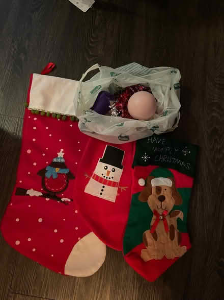 Photo of free Christmas bundle (Thringstone LE67) #1