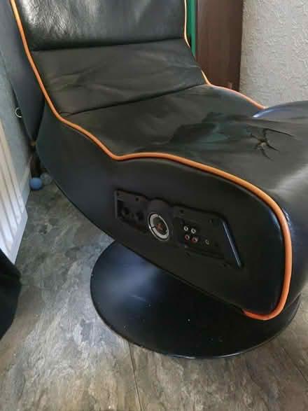 Photo of free Gaming chair (SK14) #2