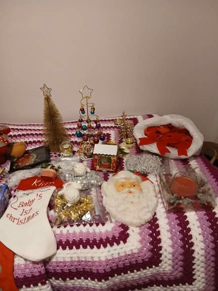 Photo of free Christmas decorations (Ringsend) #2