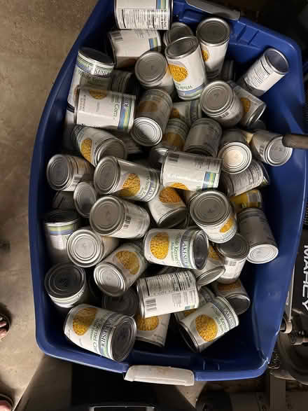 Photo of free canned goods (Speegleville) #1
