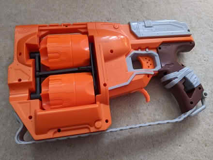 Photo of free Nerf toy (Hastings TN34) #2