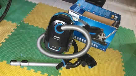Photo of free Philips Vacuum Cleaner (Queenstown, near MRT) #1