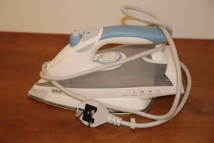 Photo of free braun steam iron (Emsworth PO10) #1