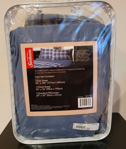 Photo of free Fleece Sheet Set (Twin) (Capitol Hill (near the Roost)) #2
