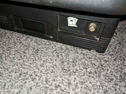 Photo of free CRT tv no remote (Malin Bridge S6) #4