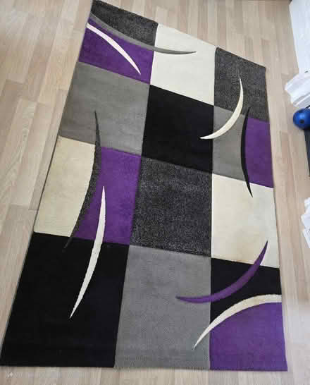 Photo of free Rug #2 (Seacroft LS14 6DR) #3