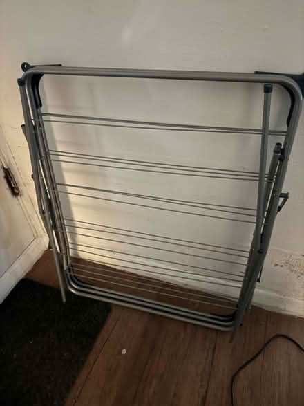 Photo of free Clothes airer (Selsdon CR2) #1