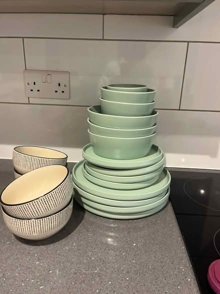 Photo of free Plates and bowls (Great Baddow CM2) #1